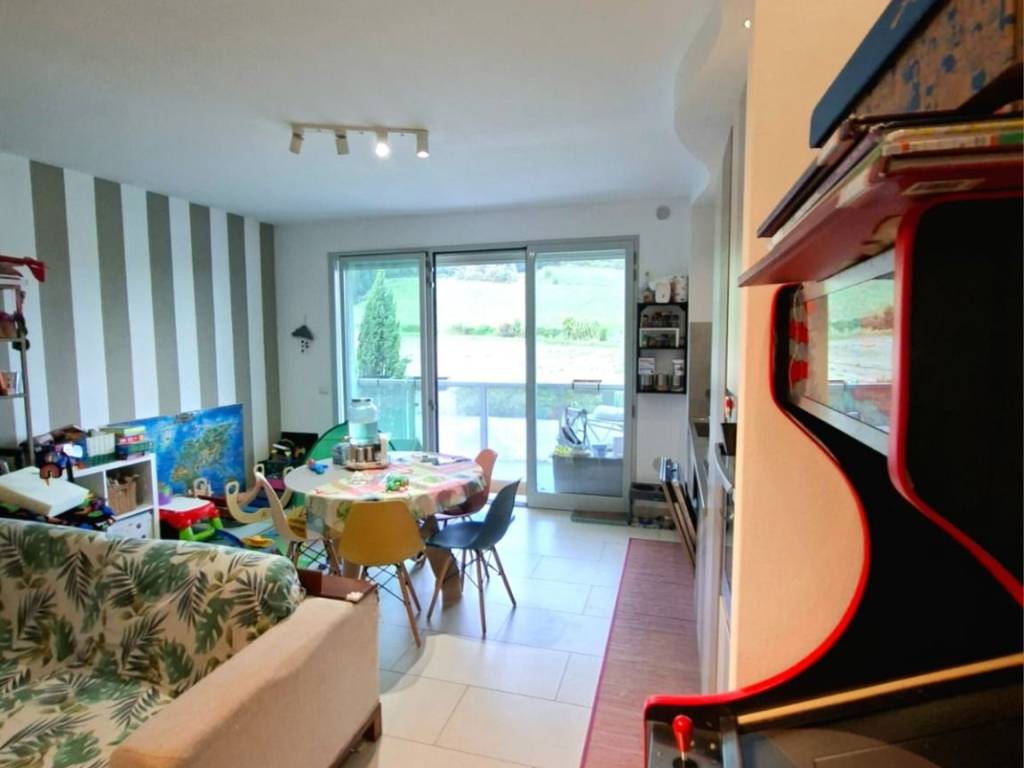 Appartamento a Montemurlo in Via Enrico Loi - Foto 2