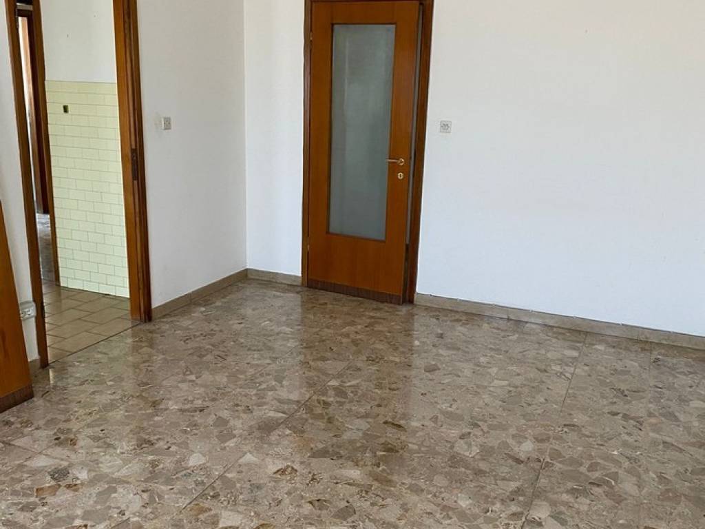 Appartamento a Verona in Via Arnolfo di Cambio - Foto 5