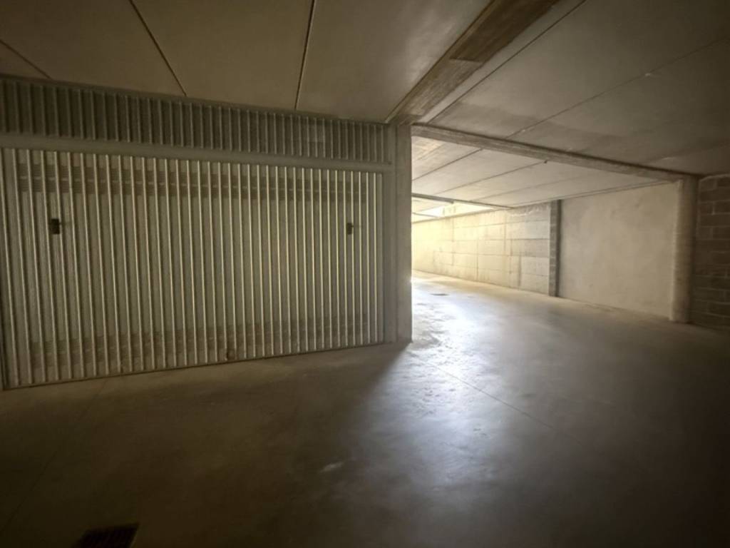 Box / garage a Saluzzo in Via Francesco Costa, 14 - Foto 4