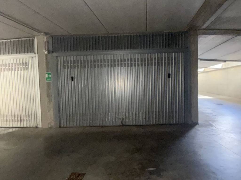 Box / garage a Saluzzo in Via Francesco Costa, 14 - Foto 5