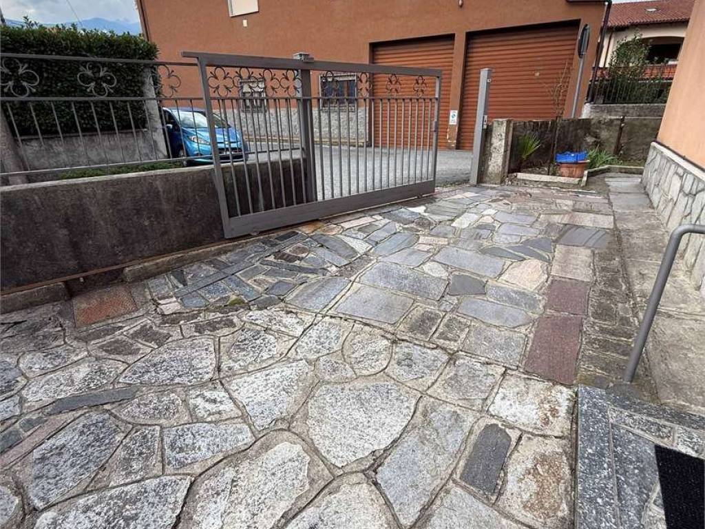 Appartamento a Verbania - Foto 2