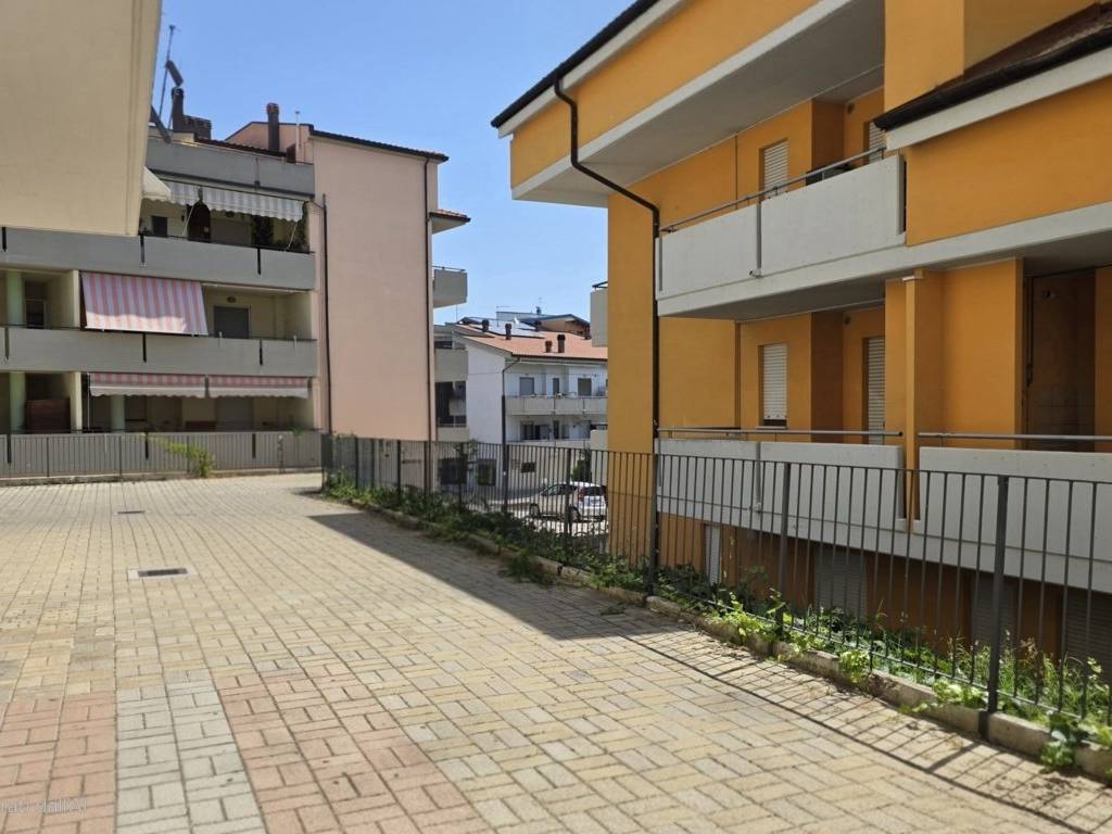 Appartamento a Spoltore in Via Sulmona, 8 - Foto 3
