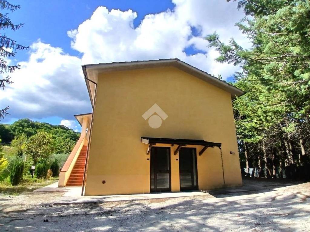 Casa indipendente a Gubbio in Frazione Nogna, 10 - Foto 4
