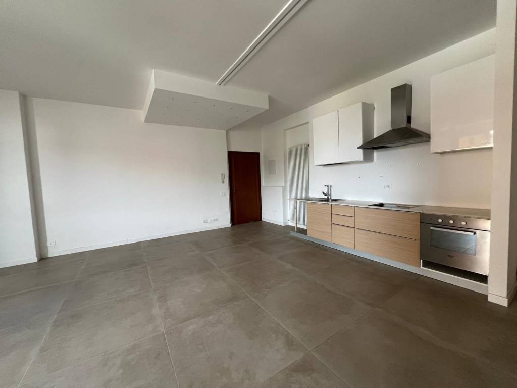 Appartamento a Cantù in Via Milano, 47 - Foto 3