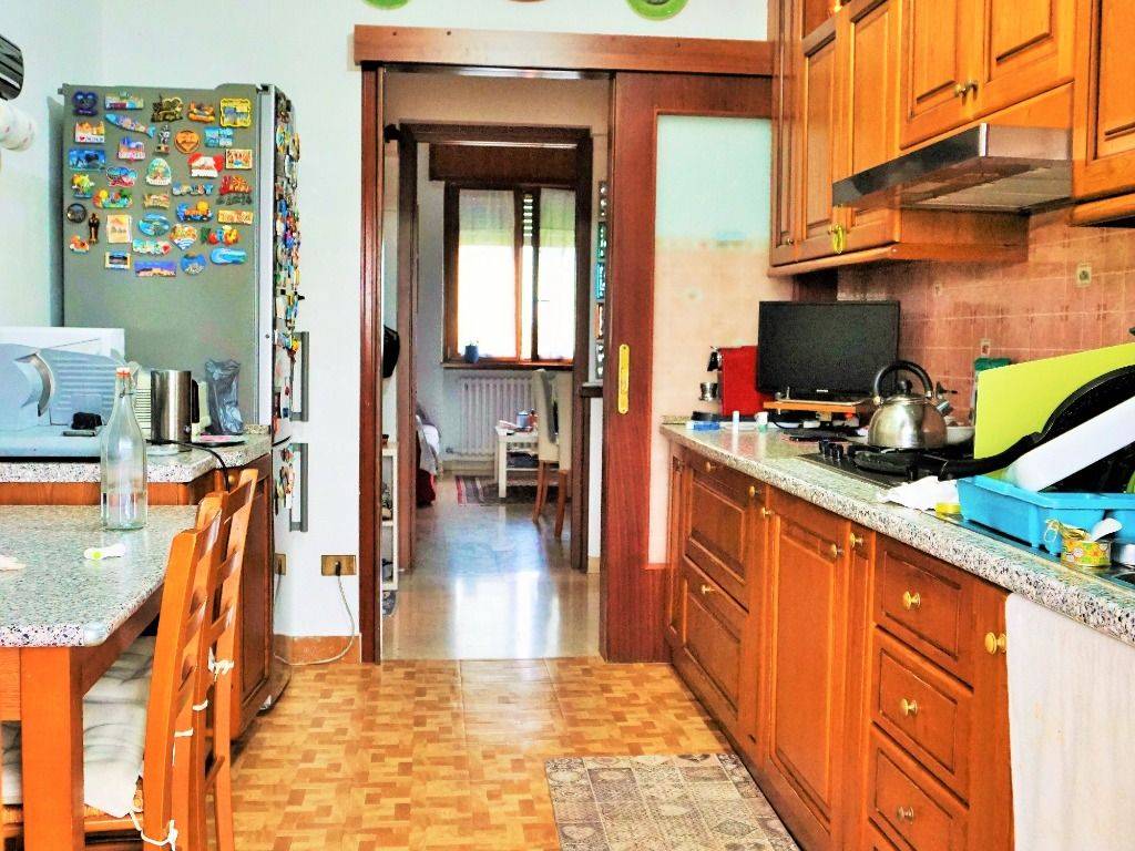 Appartamento a Uboldo in Via per Cerro - Foto 3
