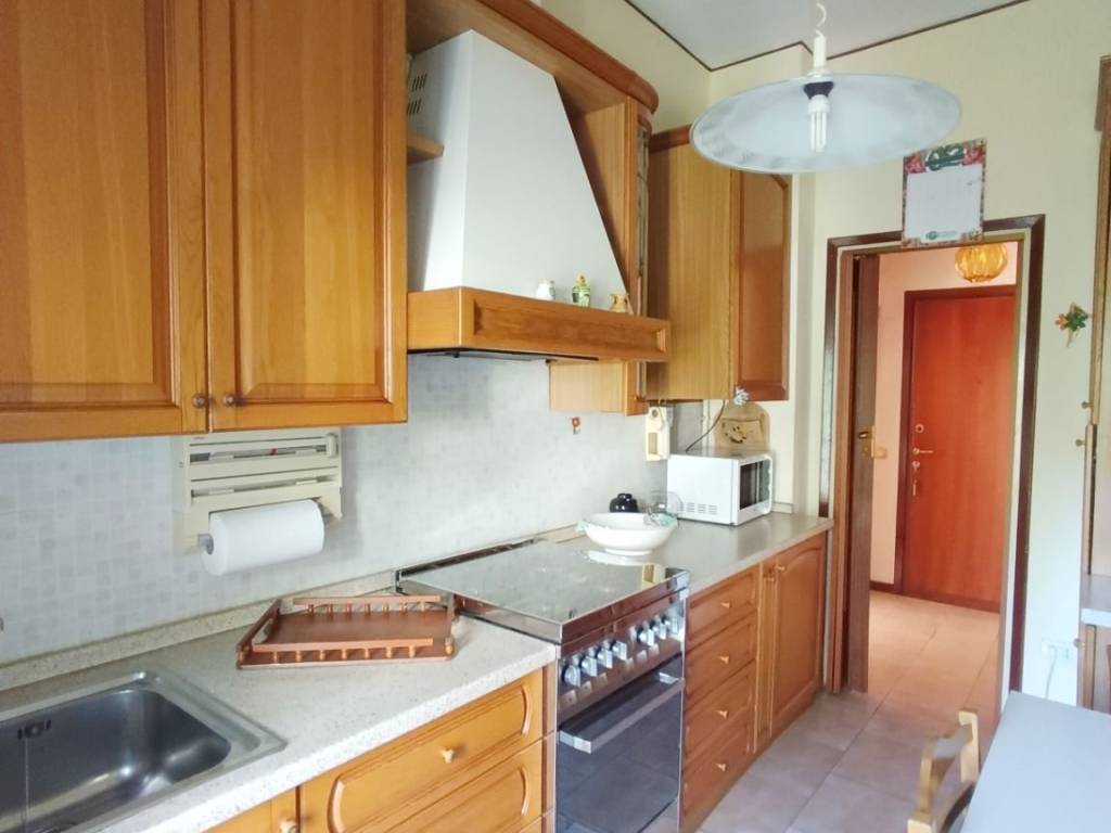 Appartamento a Como in Via Bellinzona, 242 - Foto 3