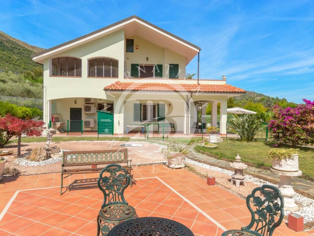 Villa a Ceriale - Foto 4