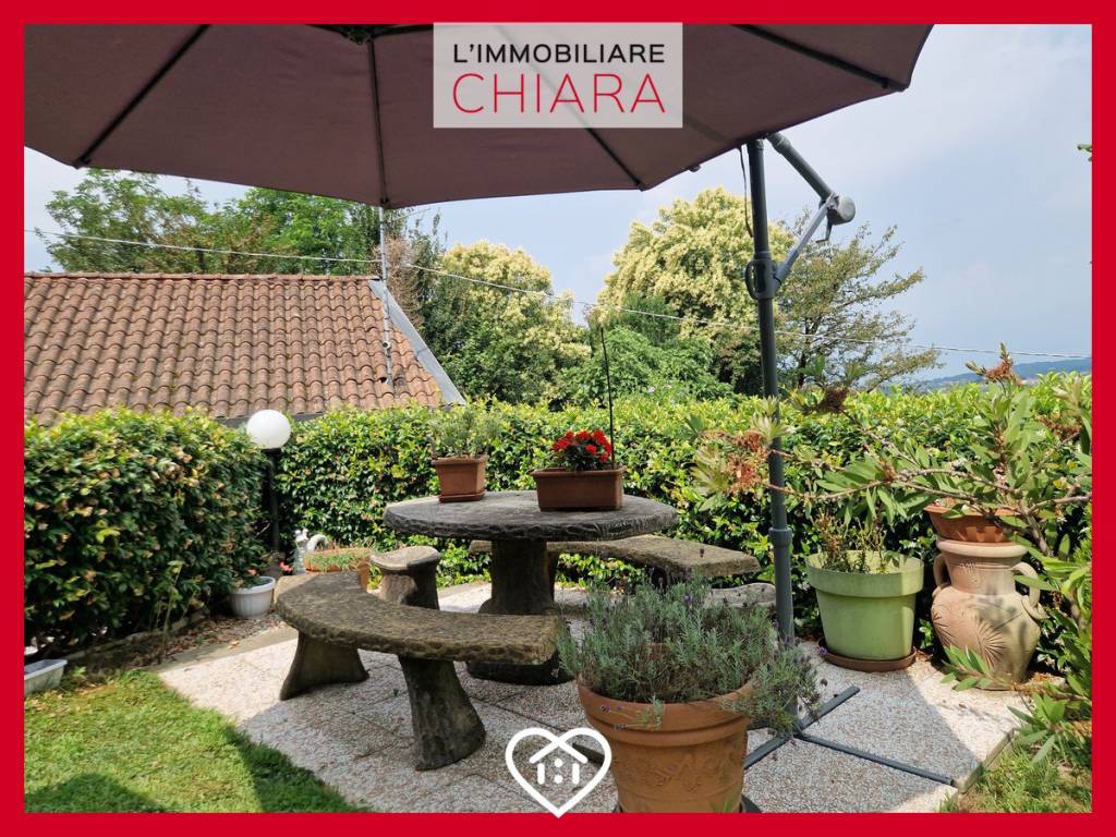 Villa a Biandronno in Via Giuseppe Mazzini, 36 - Foto 2
