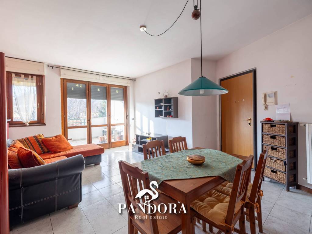 Appartamento a Brebbia in via diaz, 10 - Foto 4