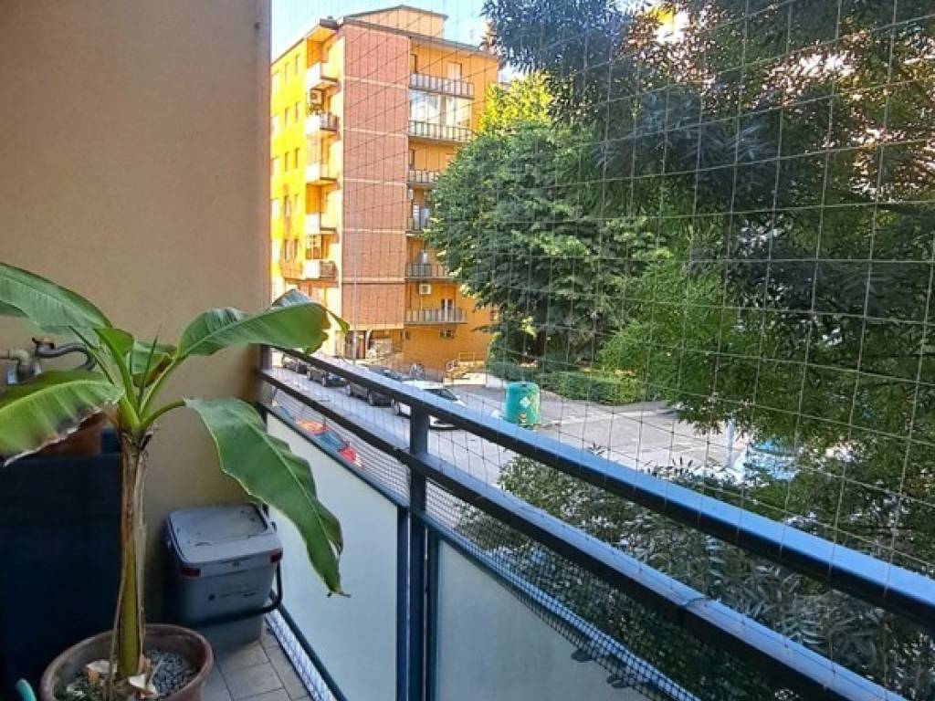 Appartamento a Casalecchio di reno in Via Carracci - Foto 5