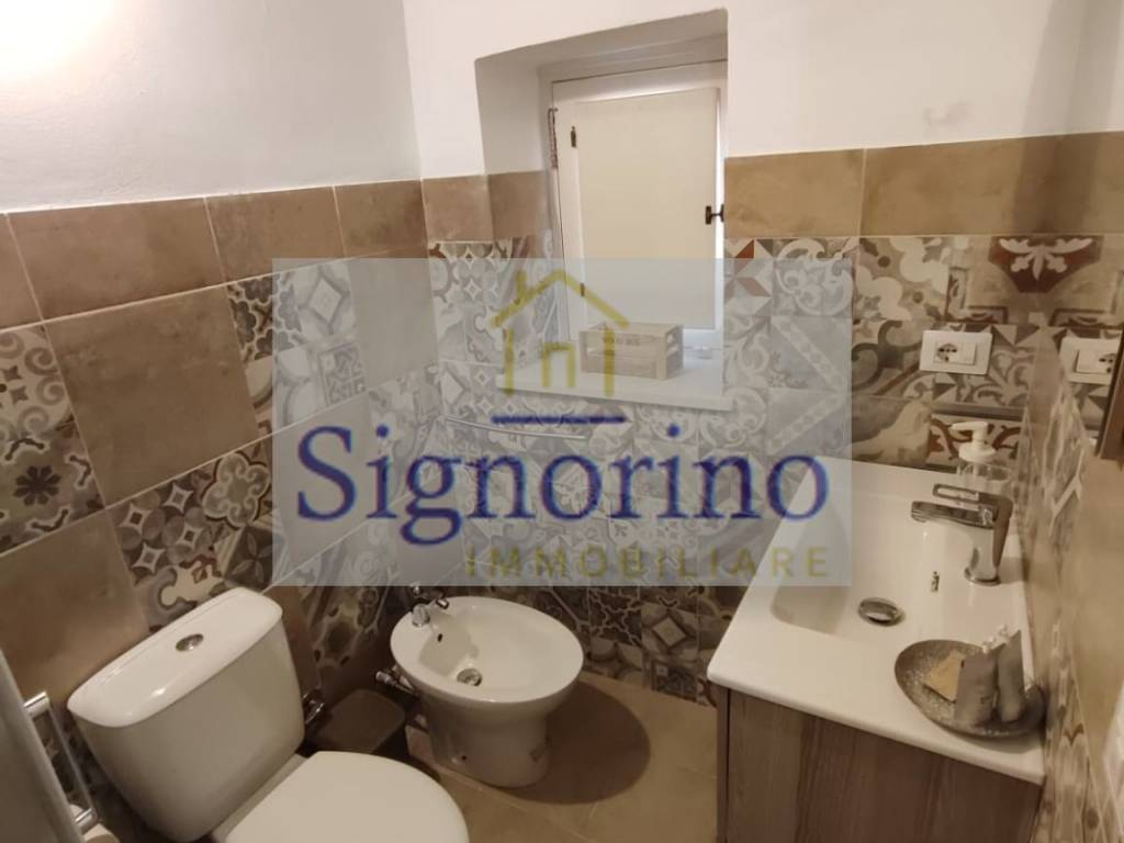 Appartamento a Siracusa in Via Gian Battista Alagona - Foto 4