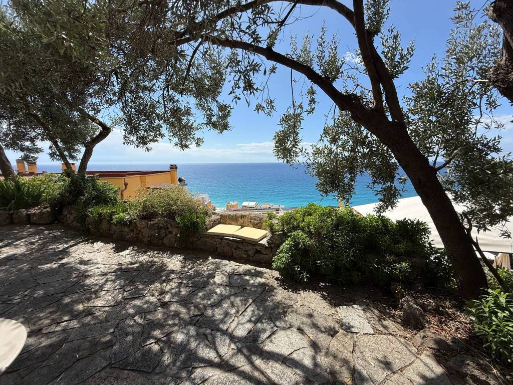 Casa indipendente a Finale ligure in Località Giardino-Varigotti - Foto 5