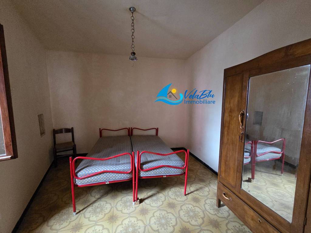 Casa indipendente a Rezzo in Via Roma - Foto 5