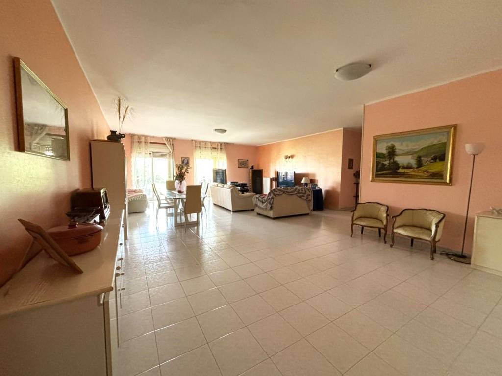 Appartamento a Caserta in Via Marie Sklodowska Curie - Foto 2