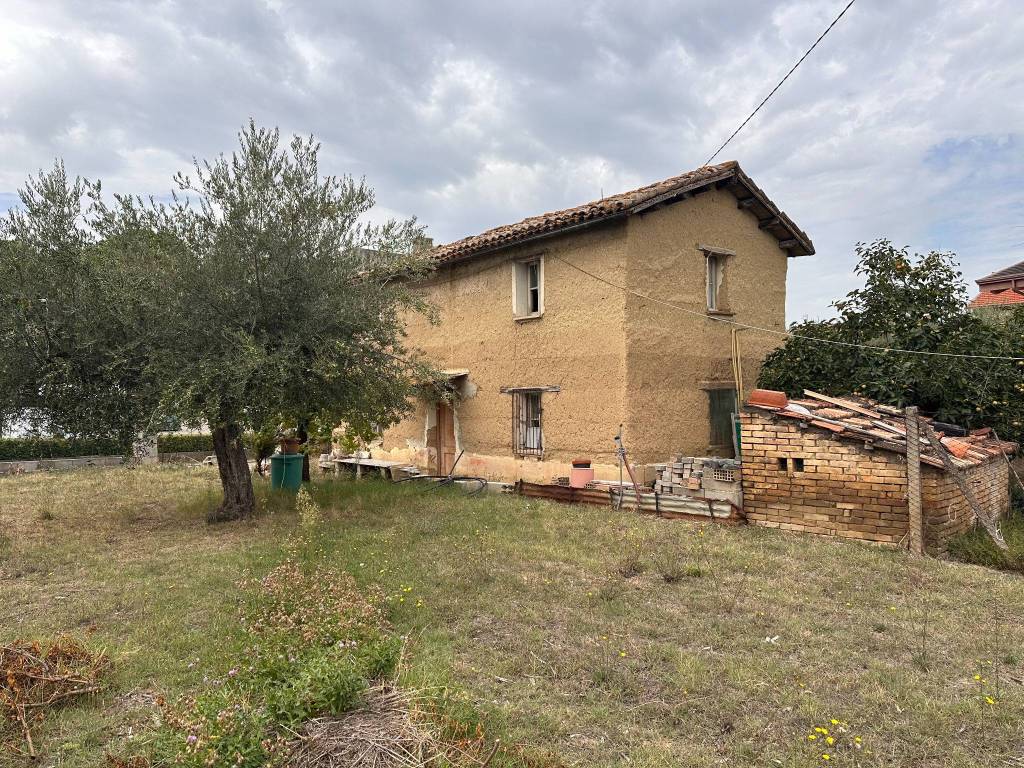 Rustico / casale a Chieti in Via Colle dell'Ara, 130 - Foto 5
