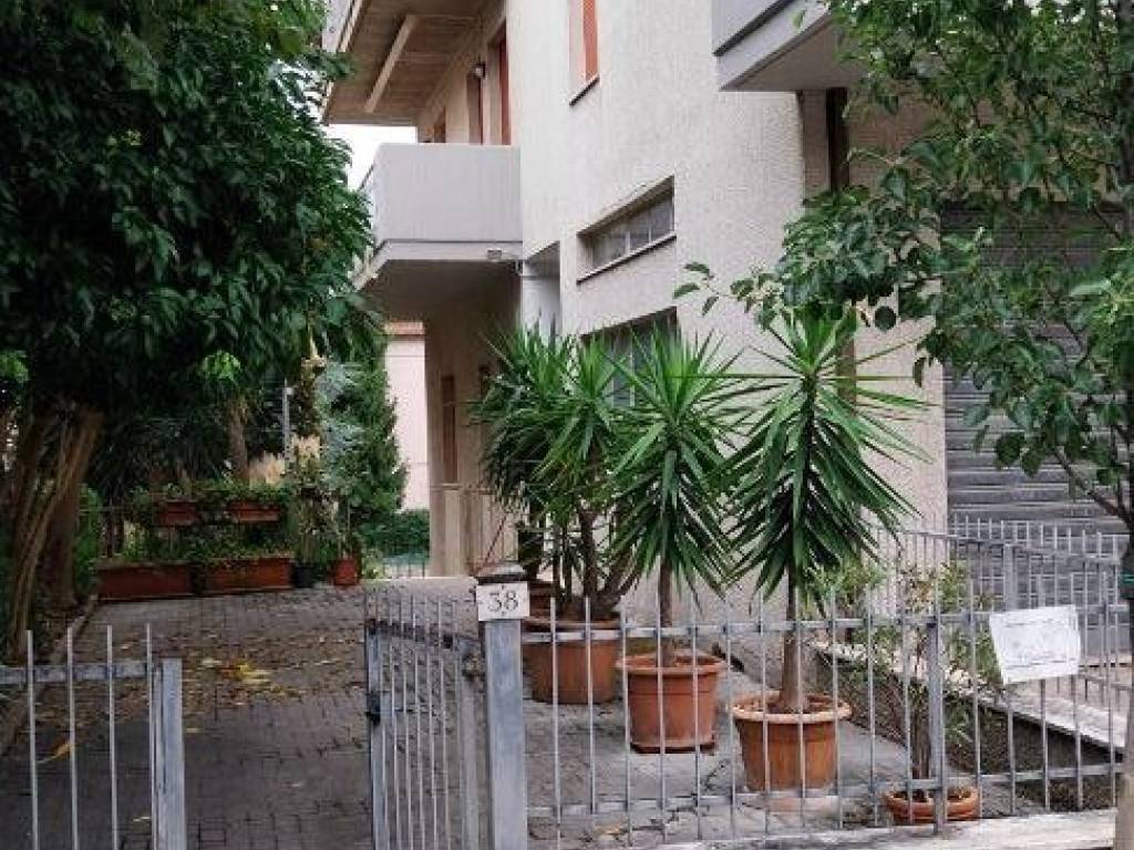 Appartamento a Civitanova marche in Via Papa Giovanni XXIII, 38 - Foto 4