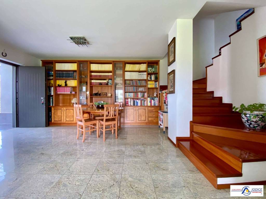 Villa a Sabaudia in Via Carlo Alberto, 180 - Foto 4