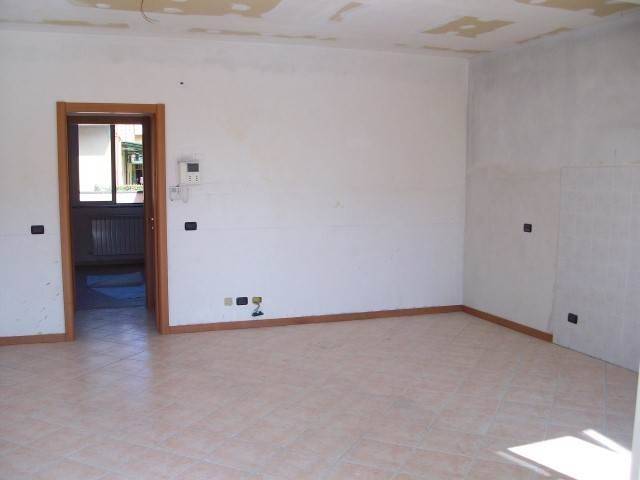 Appartamento a Robbiate in via dei mulini - Foto 4