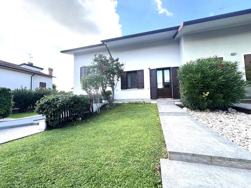 Villa a Porto mantovano - Foto 2