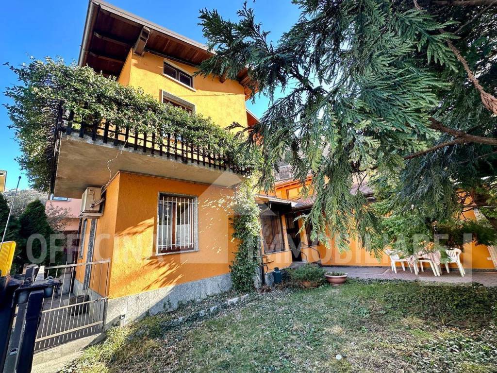 Casa indipendente a Cosio valtellino in Via Nazionale, 104 - Foto 2