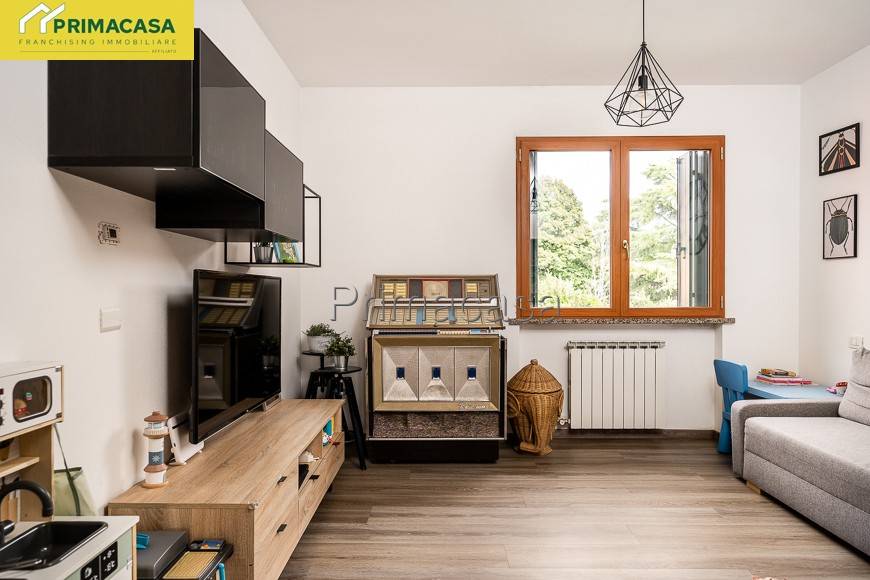 Appartamento a Lavagno in Via Provinciale, 43 - Foto 2