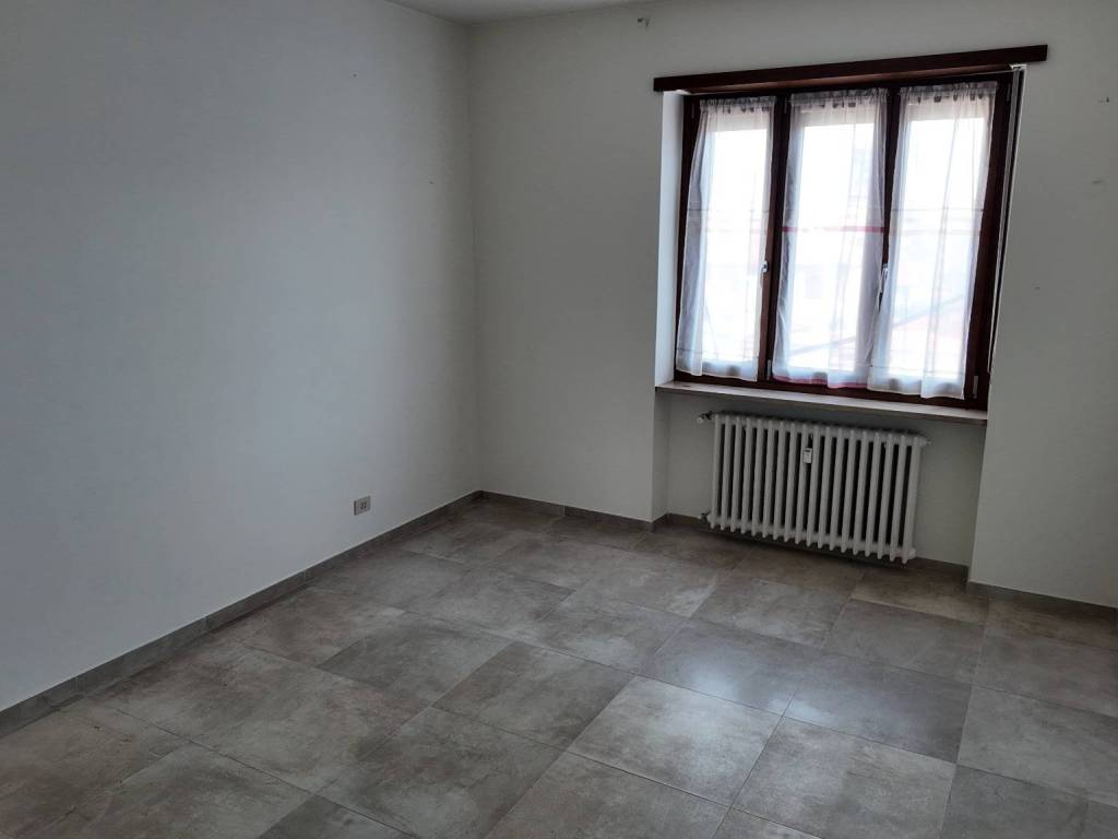 Appartamento a Brandizzo in Via F.LLI SUSSETTO 12 - Foto 5