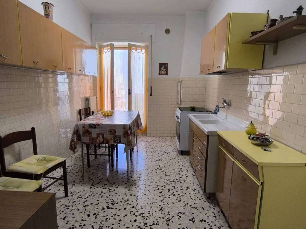 Appartamento a Bisceglie in via Sergio Silvestris 11 - Foto 5