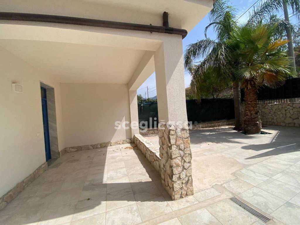 Villa a Terrasini in Via Sandro Pertini - Foto 2