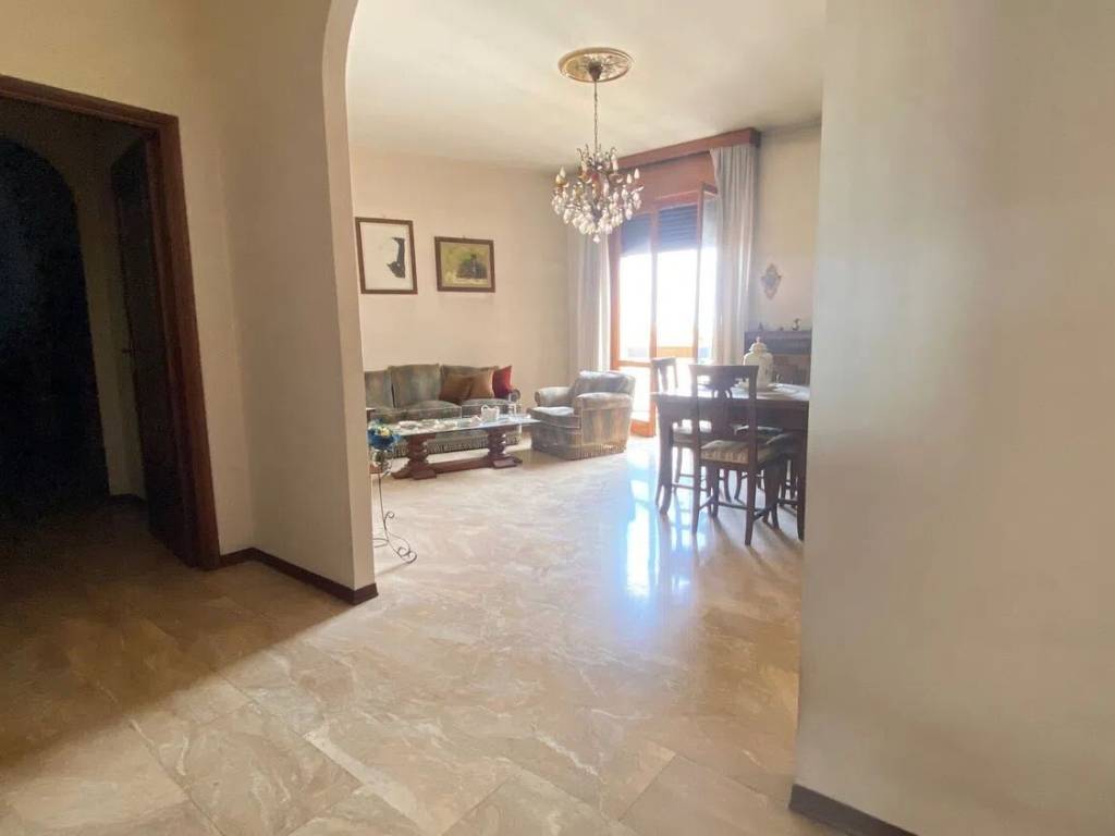 Appartamento a Piacenza in Strada Farnesiana, 11 - Foto 2