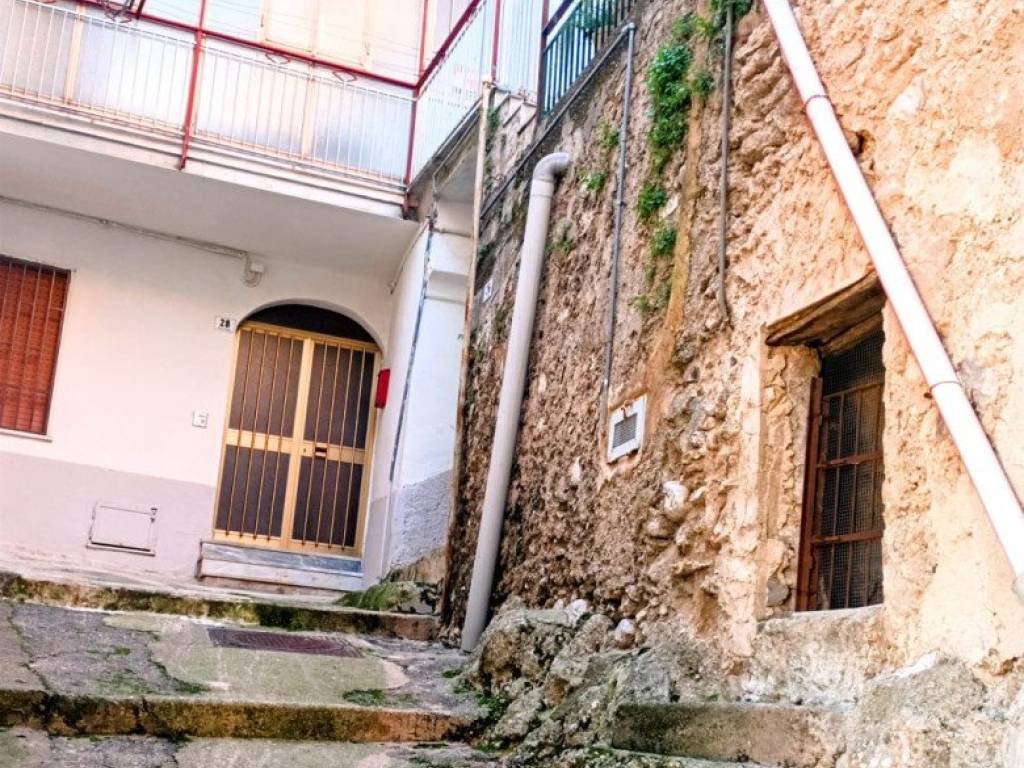 Appartamento a Montecorvino pugliano in Via Giuseppe Polcaro - Foto 3
