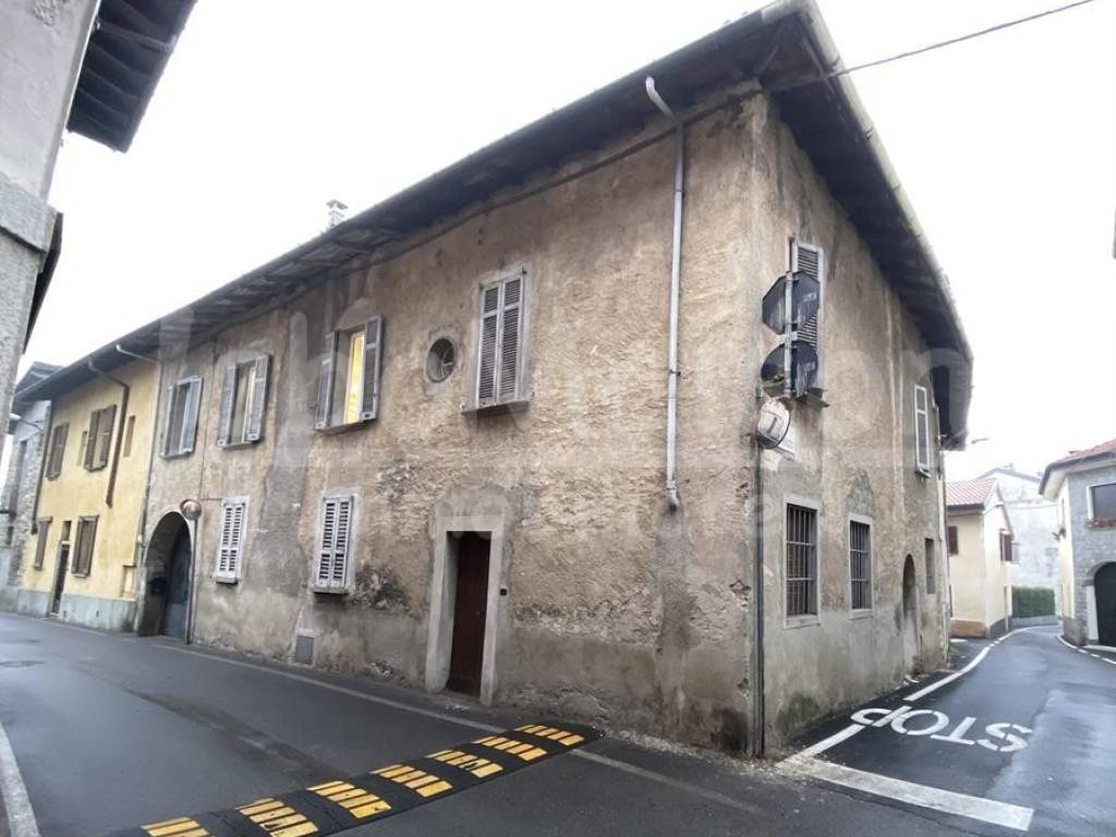 Casa indipendente a Gavirate in via cavour - Foto 2