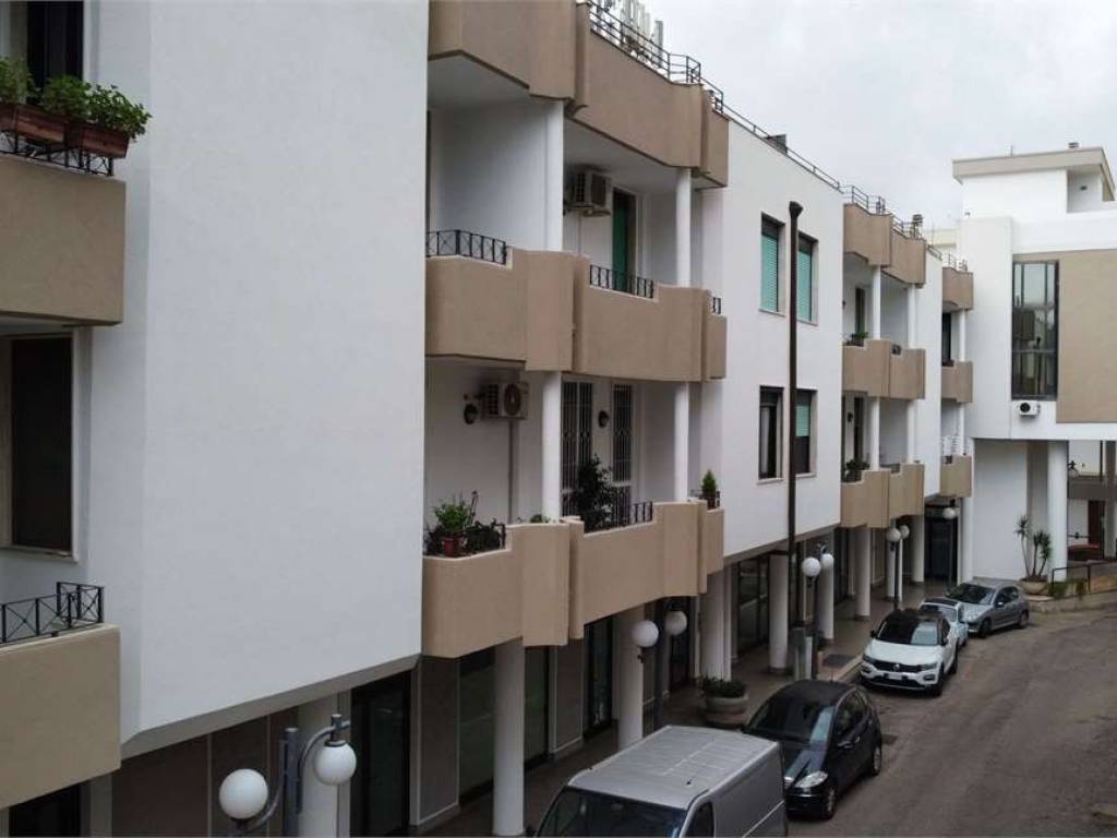 Appartamento a Casarano in Traversa 1 di viale stazione - Foto 4