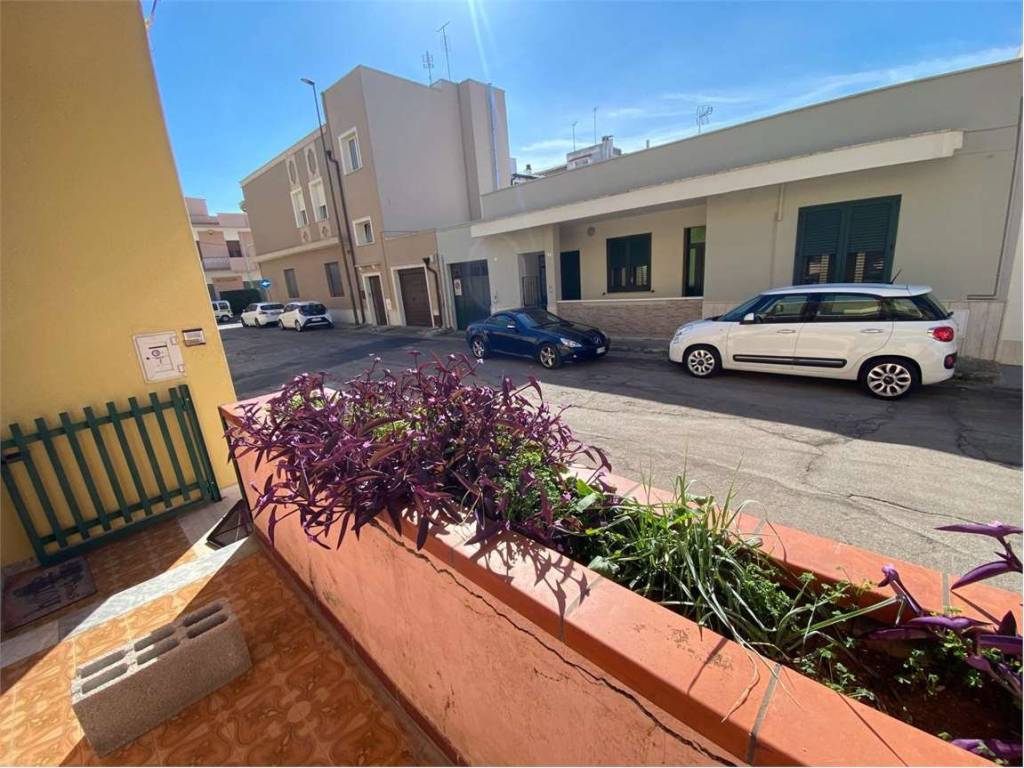 Villa a Casarano in via virgilio, 5 - Foto 3