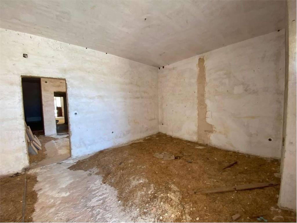 Casa indipendente a Casarano in via amatore sciesa - Foto 5