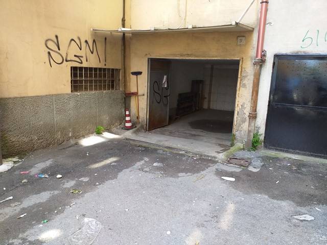 Box / garage a Salerno in Via Fabrizio Pinto, 35 - Foto 2