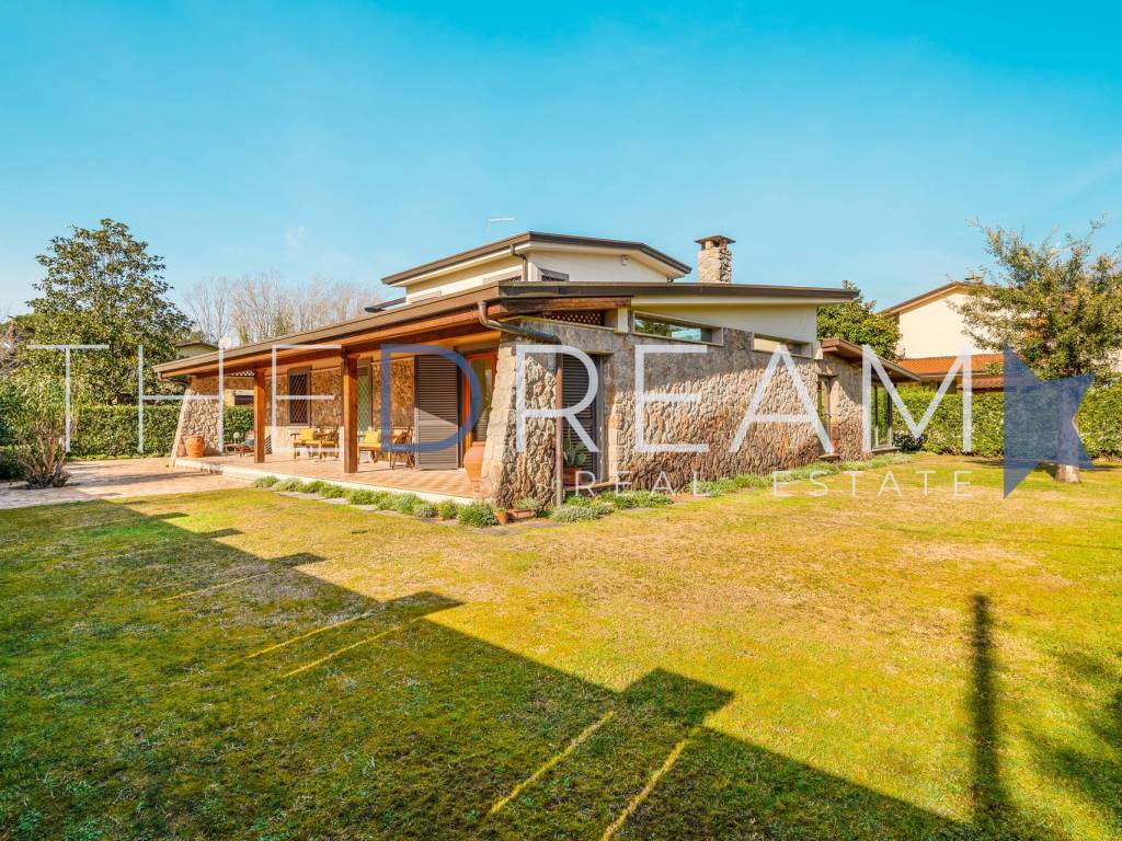 Villa a Forte dei marmi in Via Matteo Civitali, 132 - Foto 3