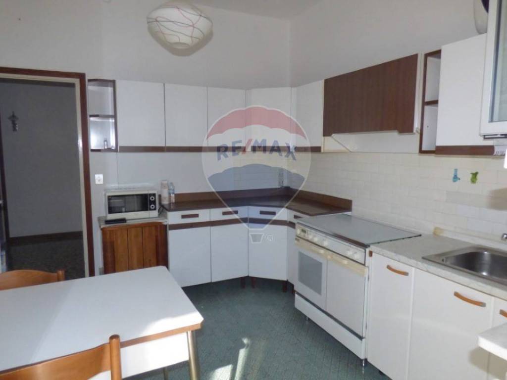 Appartamento a Luino in via Ronchetto, 7 - Foto 5