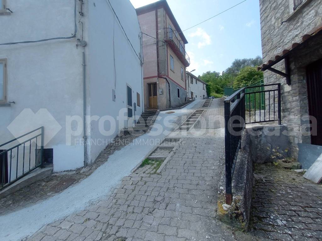 Casa indipendente a Castel del giudice in Via Borgo Vignale, 19 - Foto 4