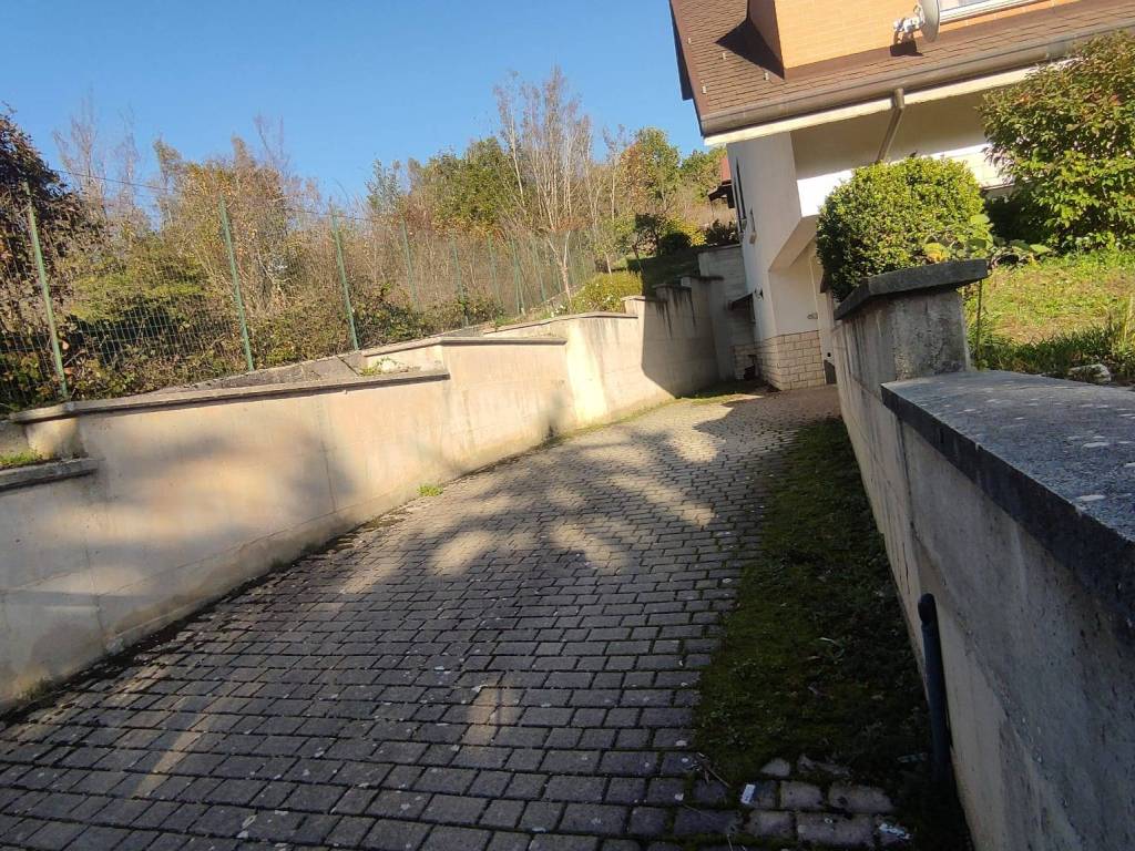 Villa a Scoppito in Via Valle Partina - Foto 3