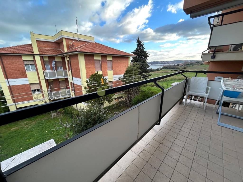 Appartamento a Ancona in Via Lambro - Foto 3