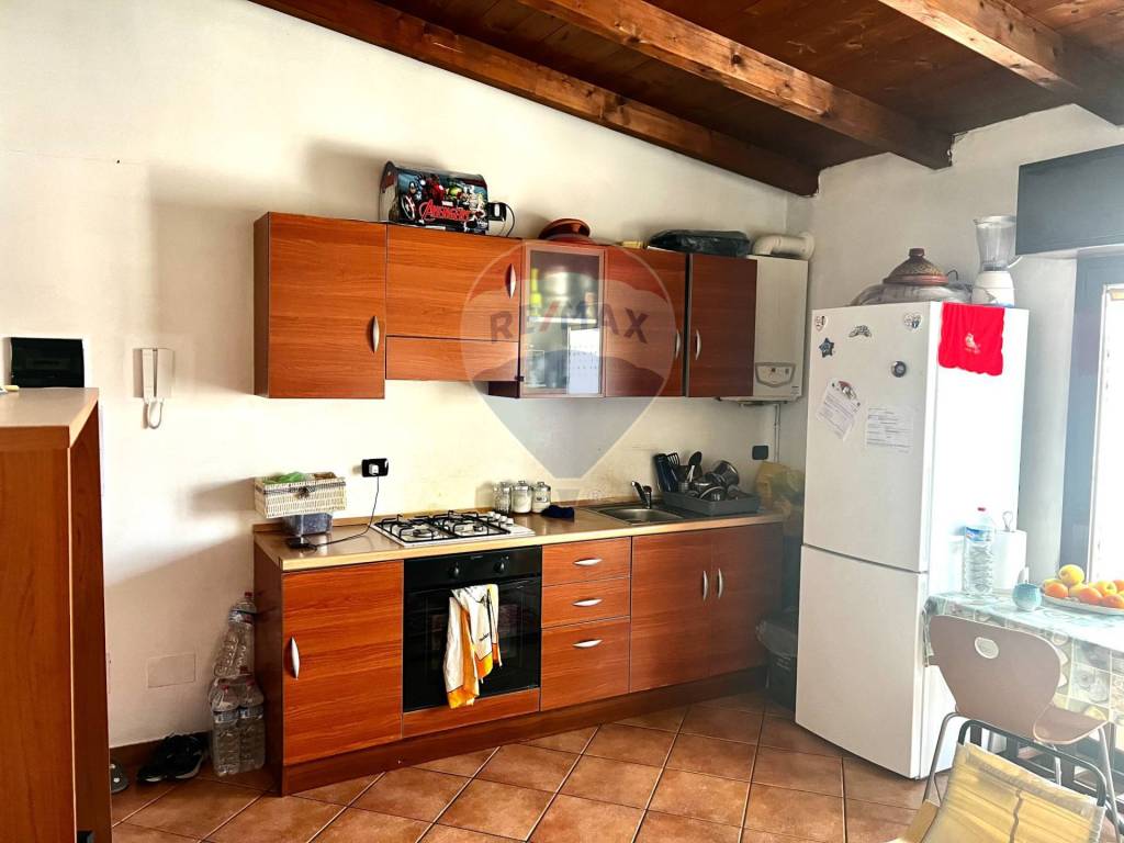 Appartamento a Vigevano in via Santorre di Santarosa, 19 - Foto 4