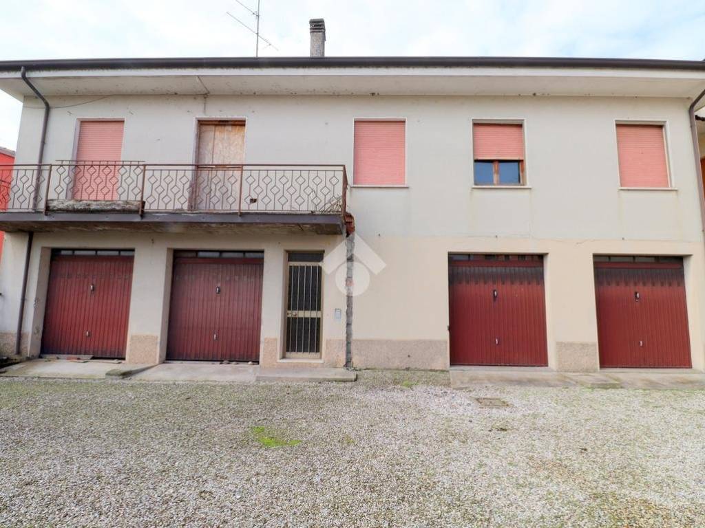 Casa indipendente a Porto mantovano in Via della libertà, 99 - Foto 2