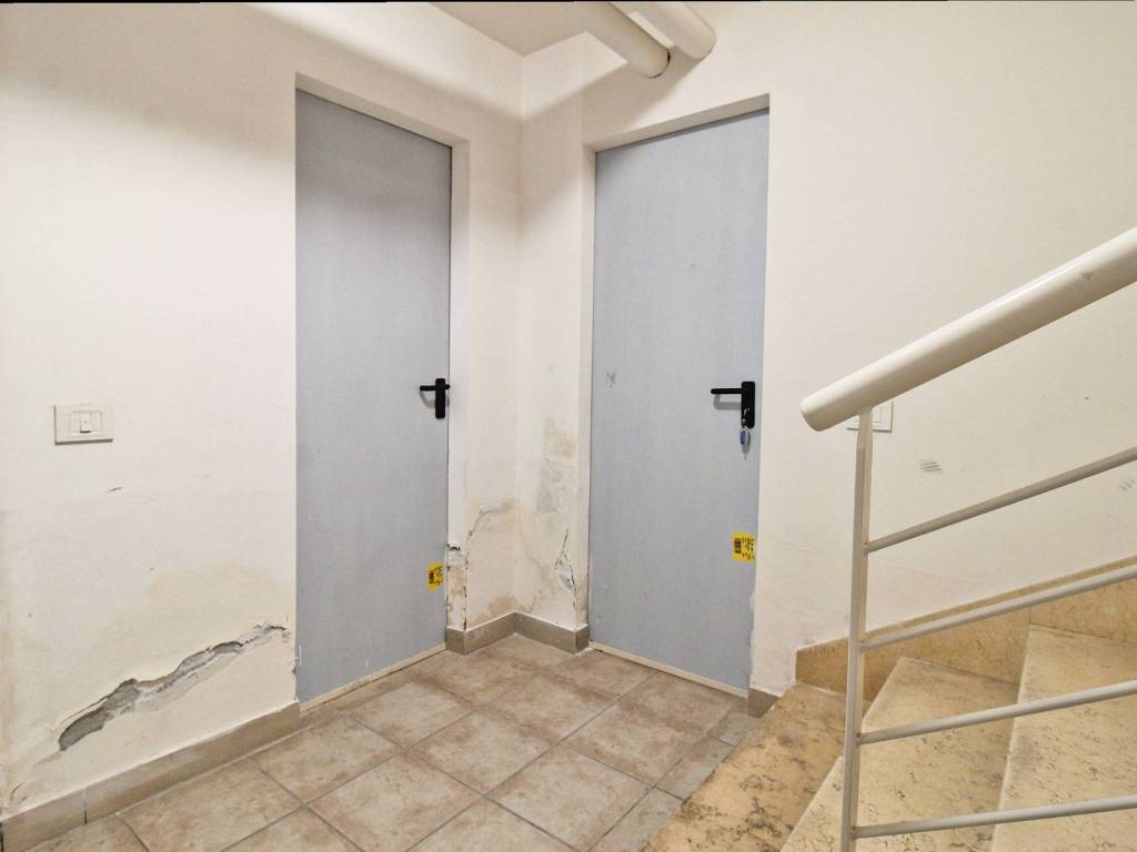 Box / garage a Roseto degli abruzzi in Via Nazionale, 527 - Foto 5