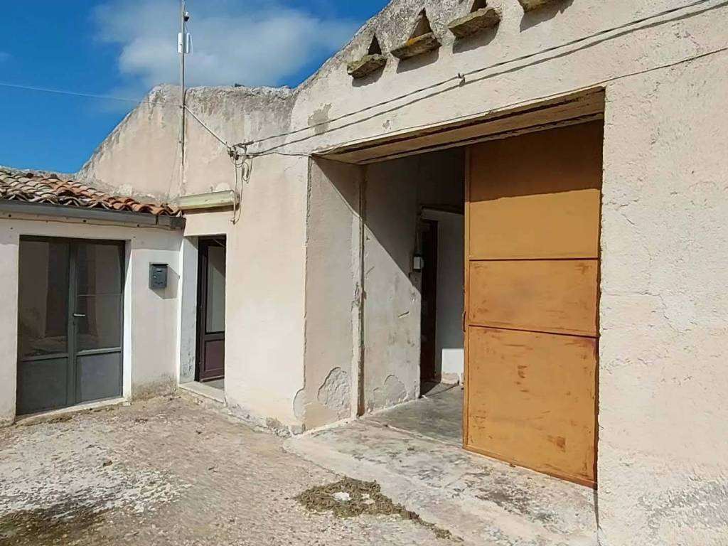 Rustico / casale a Chiaramonte gulfi in SP5 - Foto 3