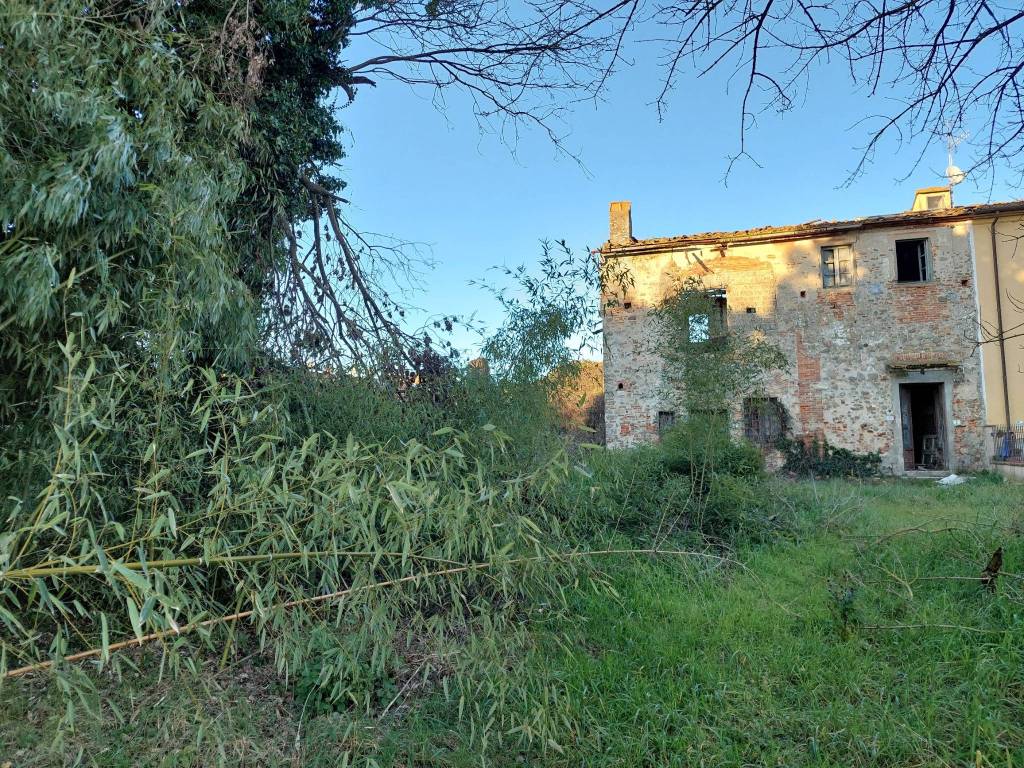 Rustico / casale a Quarrata in Via Orazio Ceccarelli - Foto 2