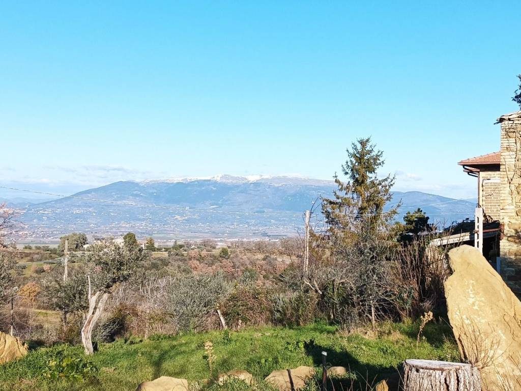 Rustico / casale a Cannara in Via Collemancio - Foto 4