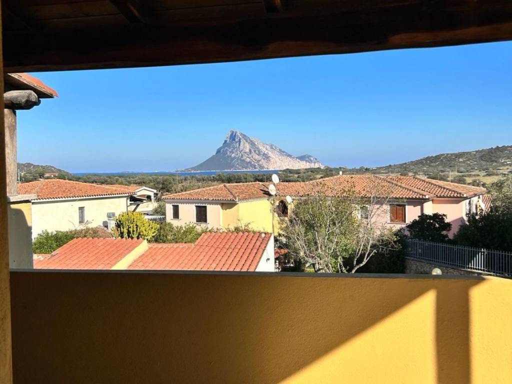 Appartamento a Loiri porto san paolo in Via Santa Giusta - Foto 4