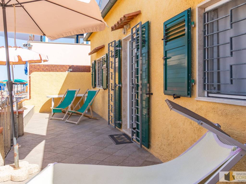 Villa a Follonica in Viale Italia, 39 - Foto 5