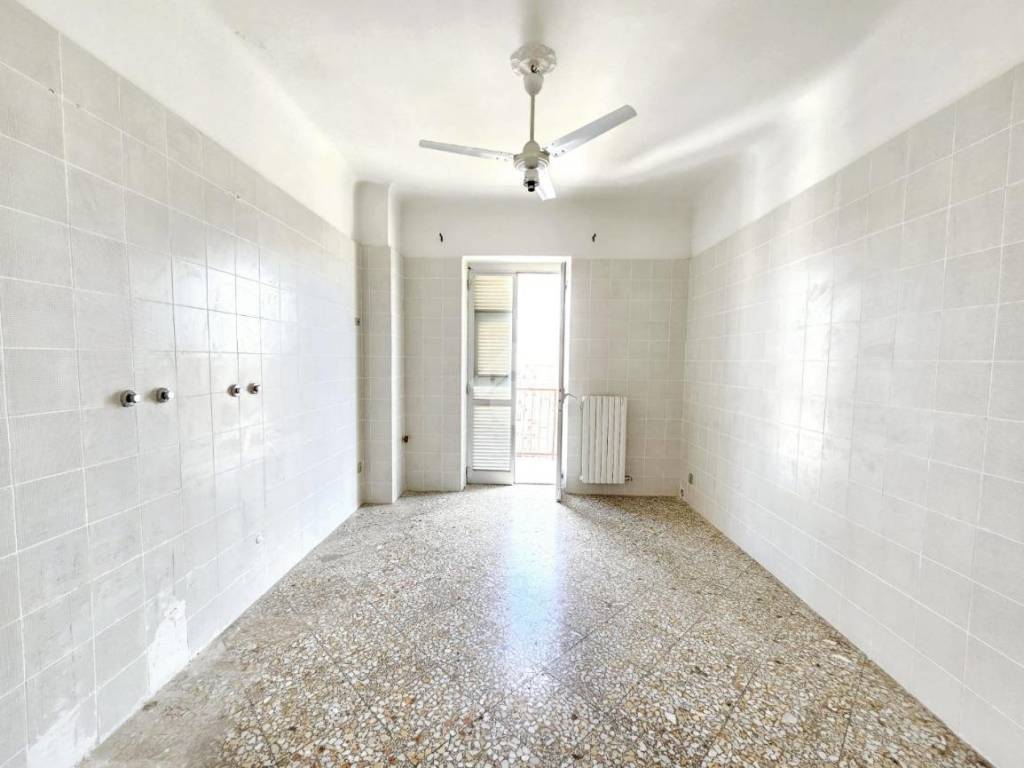 Appartamento a Taranto in Via Cagliari, 15 - Foto 4