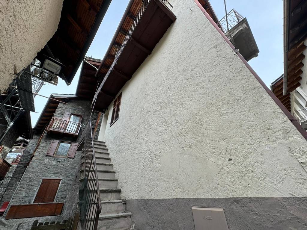 Casa indipendente a La salle in Via Colomba, 9 - Foto 4